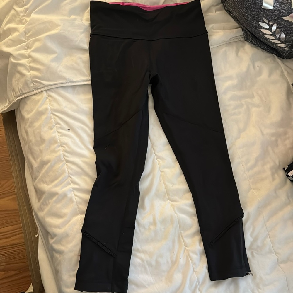 Lululemon cropped leggings